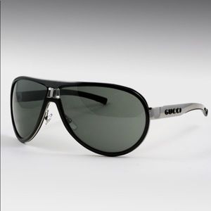 🕶 BLACK GUCCI SUNGLASSES 🕶